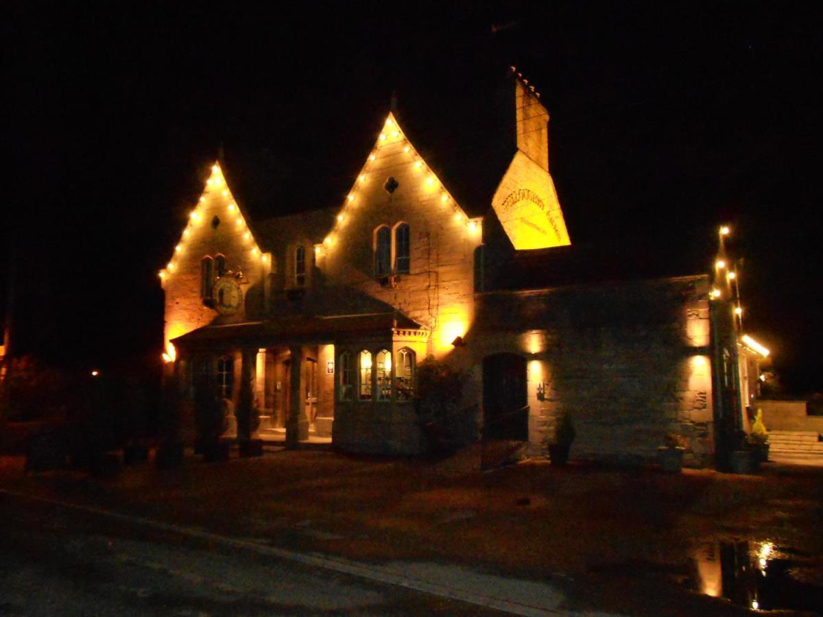 Willoughby Arms Hotel Little Bytham Ngoại thất bức ảnh